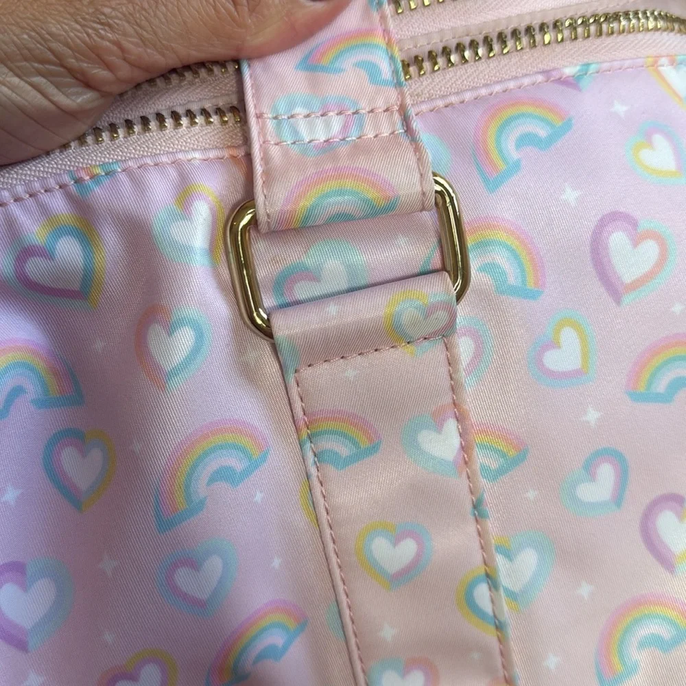 Stoney clover lane x Barbie rainbow and hearts duffle bag - Picture 8 of 14